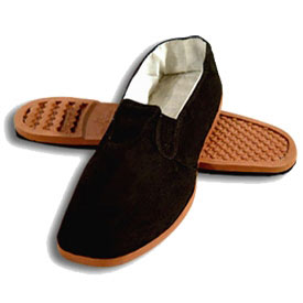 rubber-sole-kung-fu-shoes.jpg