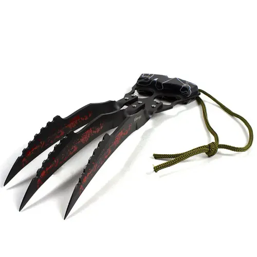 Blood Splatter Combat Claw