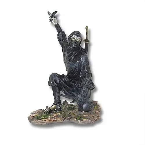 Shuriken Ninja Statue